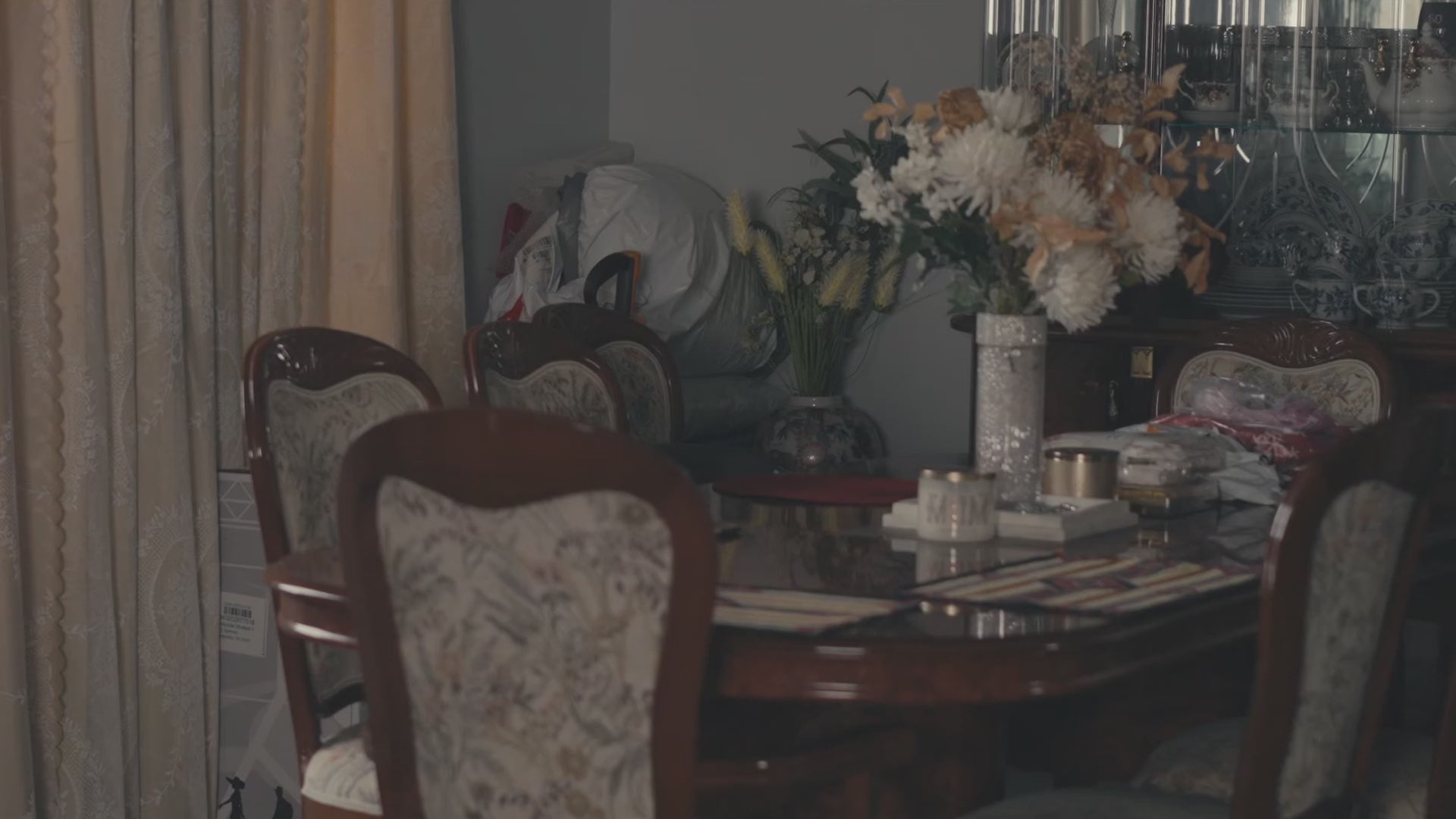 Load video: MARKRYDEN The Ratio Arc Pro MR8918