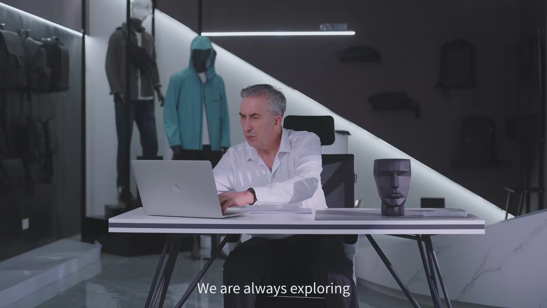 MarkRyden MR2908 Products Introduction video