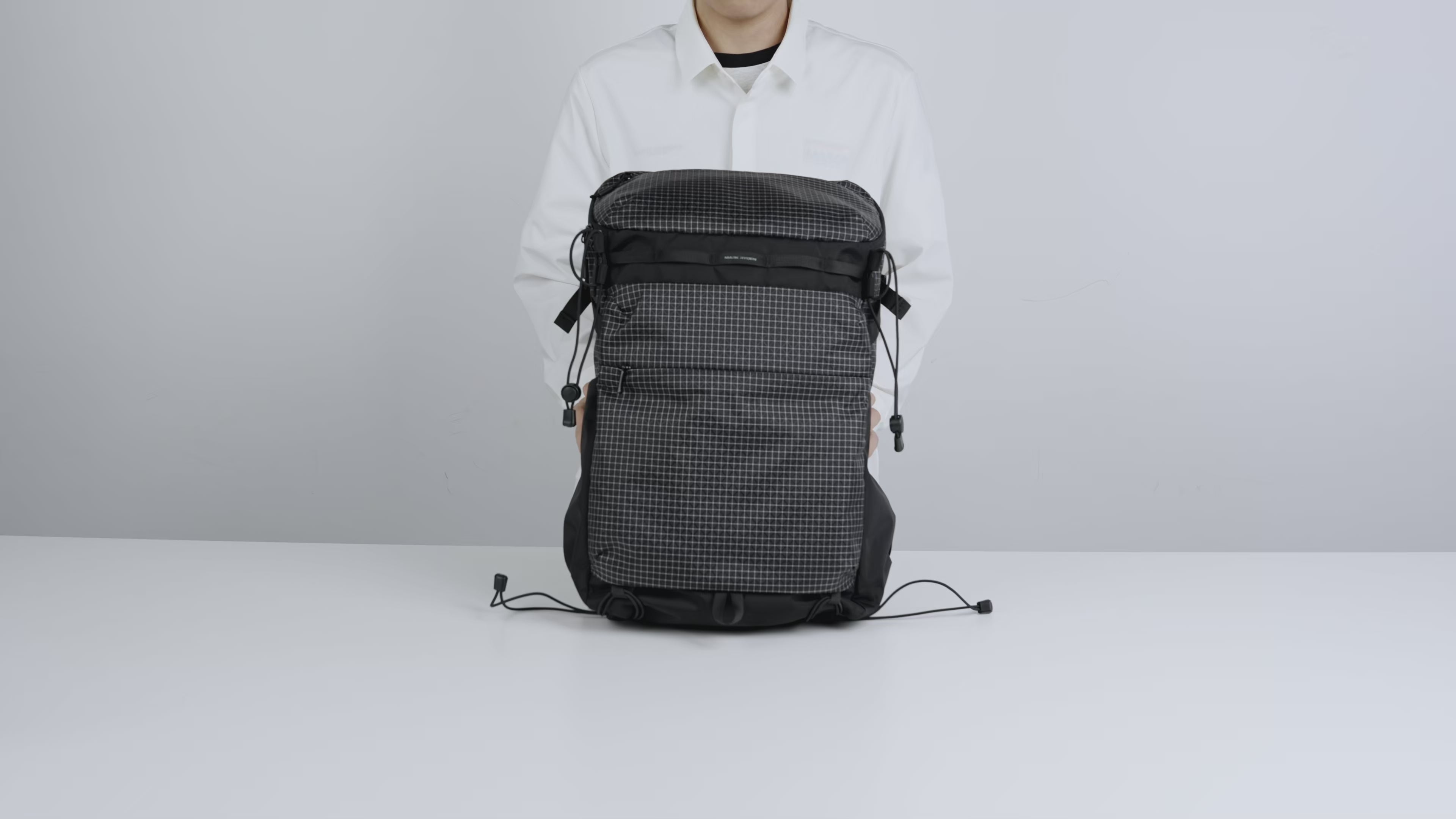 AeroPro: 17.3" Laptop Backpack with Enhanced Support for Travelers